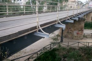 Proyecto de reparación de puente peatonal sobre el rio Segura en Abarán