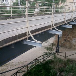 Proyecto de reparación de puente peatonal sobre el rio Segura en Abarán
