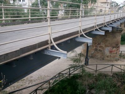 Proyecto de reparación de puente peatonal sobre el rio Segura en Abarán